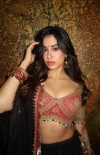 Janhvi Kapoor photo