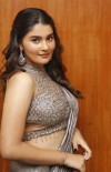 Yuvina Parthavi photo
