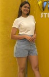 Mrunal Thakur photo