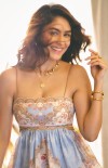 Mrunal Thakur photo