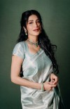Shruti Hassan photo