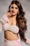 Nidhi Agarwal photo