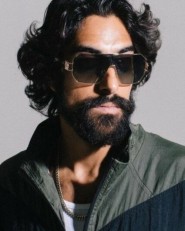 Eman Esfandi