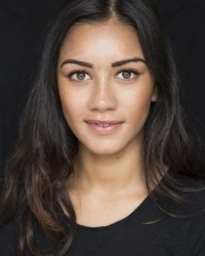 Luciane Buchanan